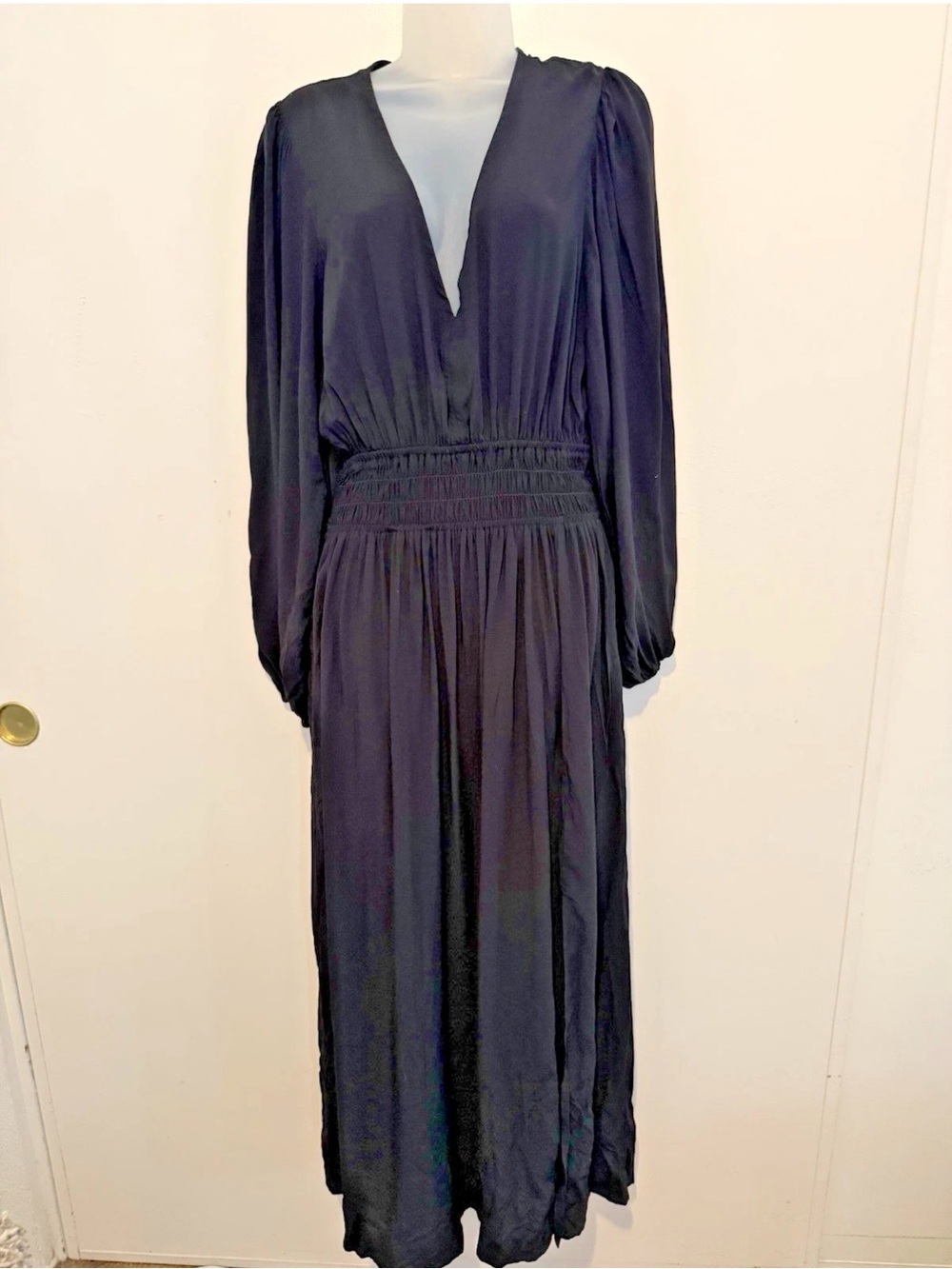 GAP Black Long-Sleeve V-Neck Smocked Waist Dress